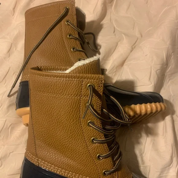 Rain boots - Picture 3 of 5